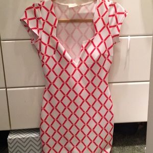 Sarah La little red and white dress